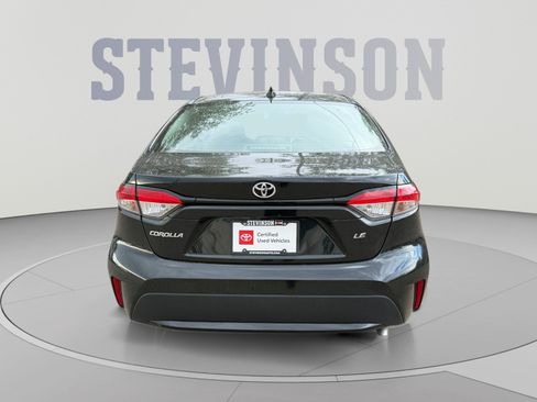 Used 2021 Toyota Corolla LE FWD image 4