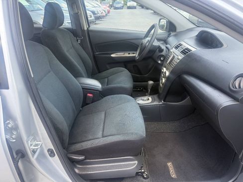 Used 2010 Toyota Yaris Sedan FWD image 13