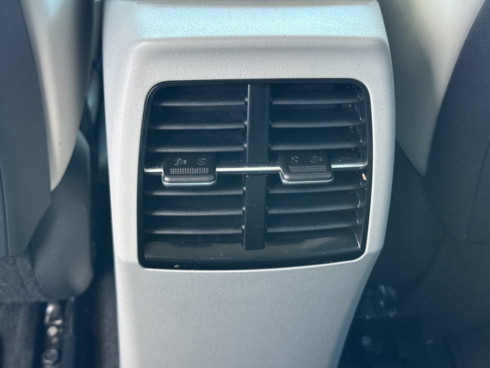 Used 2023 Kia Niro Wind FWD image 35