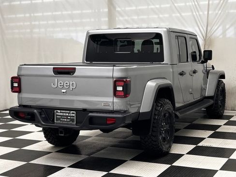Certified 2021 Jeep Gladiator Overland w/ Popular Equipment Package AWD/4WD image 7