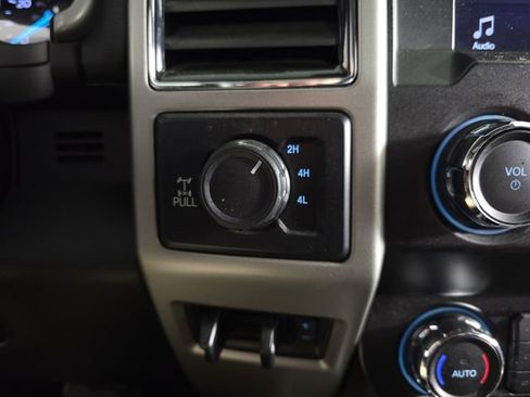 Used 2019 Ford F350 Lariat w/ Lariat Value Package image 19