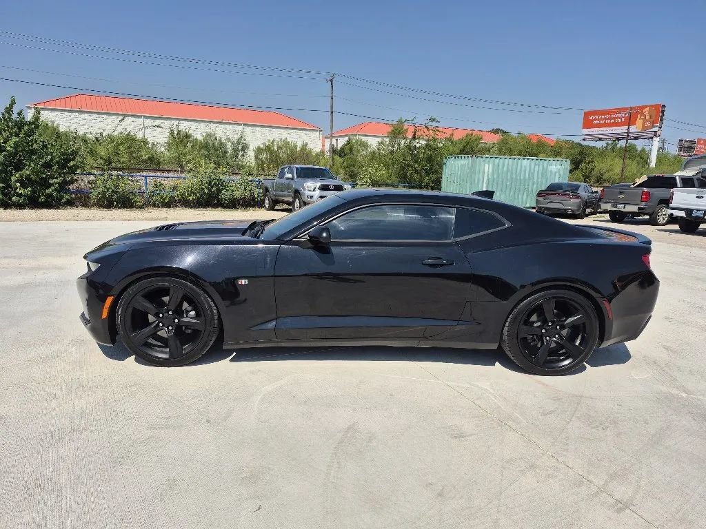 Used 2018 Chevrolet Camaro LT w/ RS Package RWD image 9