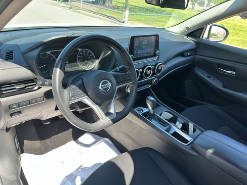 Used 2023 Nissan Sentra SV image 15