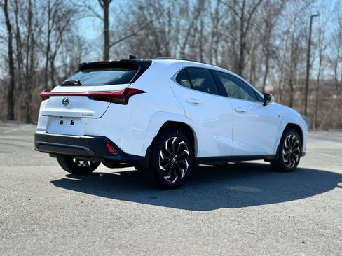 Used 2023 Lexus UX 250h F Sport image 7