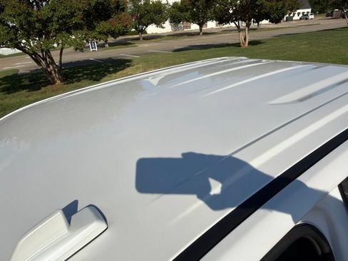 Used 2020 GMC Sierra 1500 SLT AWD/4WD image 12