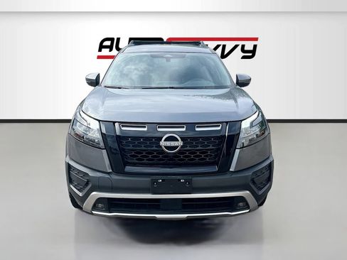 Used 2024 Nissan Pathfinder Rock Creek AWD/4WD image 2