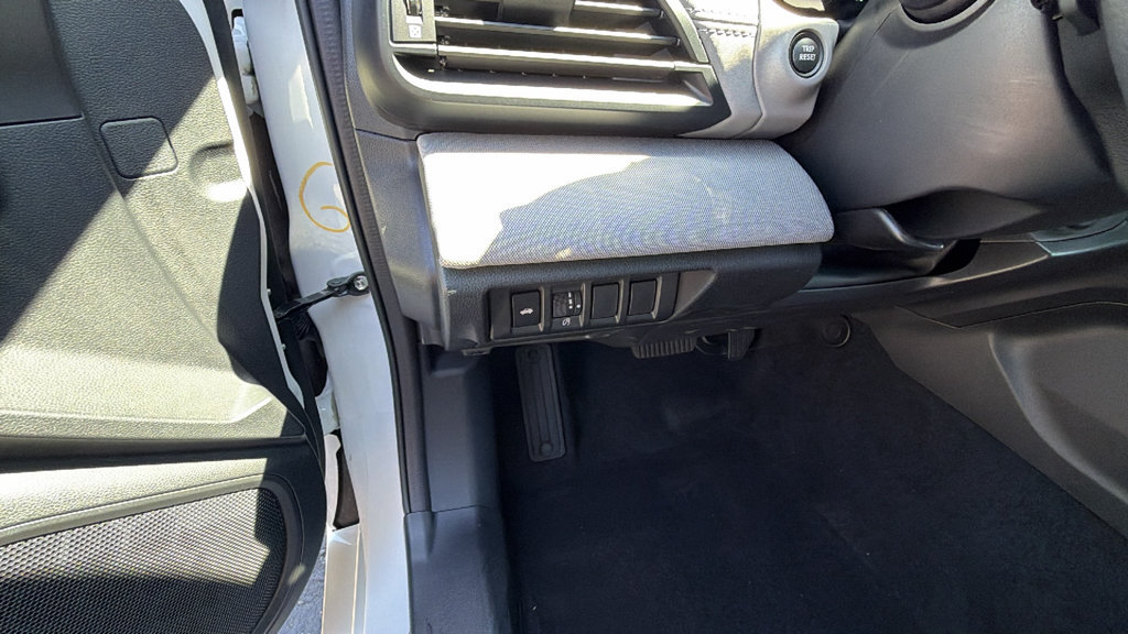 Used 2025 Subaru Legacy Premium AWD/4WD image 30