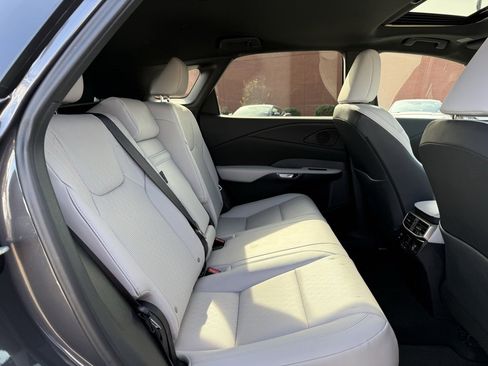 Used 2025 Lexus RX 350 Premium Plus image 38