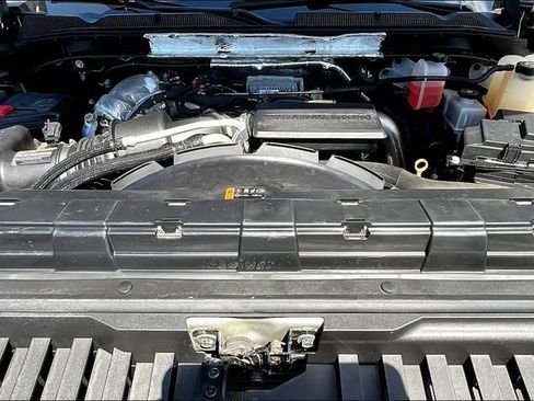 Used 2020 GMC Sierra 2500 Denali w/ Denali Ultimate Package image 21