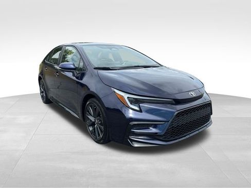 Used 2023 Toyota Corolla SE FWD image 8