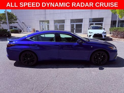 Used 2023 Lexus ES 350 F Sport w/ Accessory Package (Z2) FWD image 8