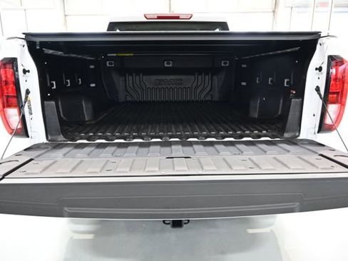 New 2026 GMC Sierra 1500 Elevation AWD/4WD image 8