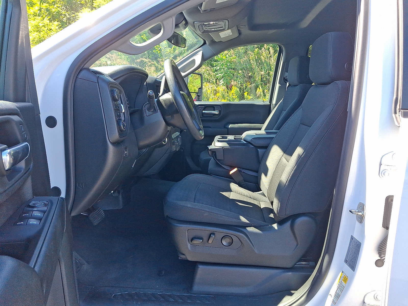Used 2024 Chevrolet Silverado 2500 Custom w/ Custom Convenience Package AWD/4WD image 13