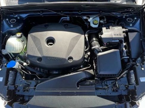 Used 2019 Volvo XC40 T5 Inscription image 56