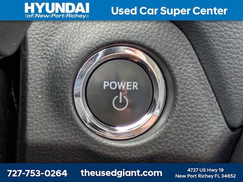 Used 2024 Toyota RAV4 AWD Hybrid image 36