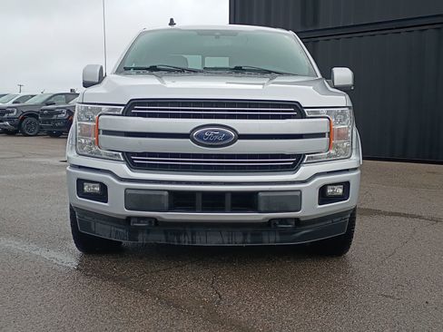 Used 2019 Ford F150 Lariat image 3