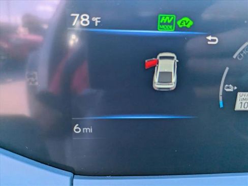 New 2026 Toyota Prius Plug-In Hybrid FWD image 10