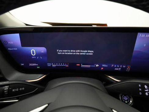 Certified 2025 Buick Envision Sport Touring image 13