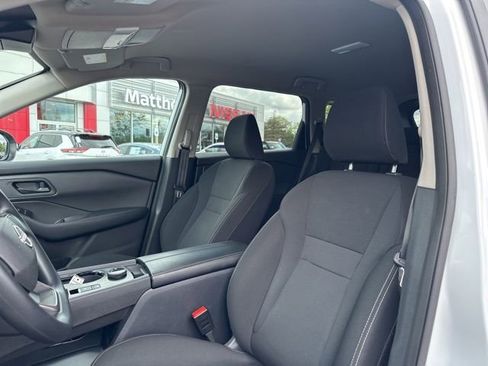 Certified 2025 Nissan Rogue S AWD/4WD image 11