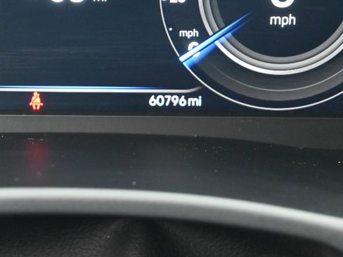 Used 2023 Volkswagen Atlas SE w/ Black Wheel Package image 22