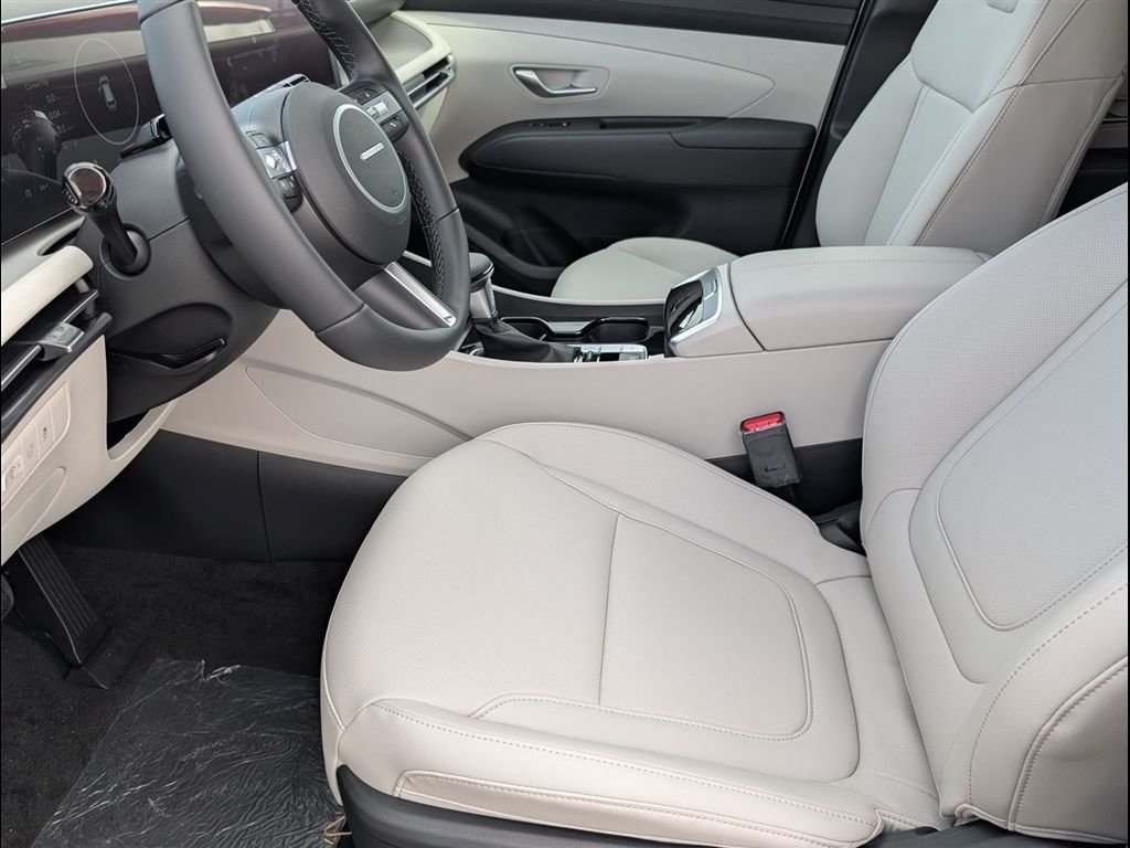 Used 2026 Hyundai Tucson SEL FWD image 8