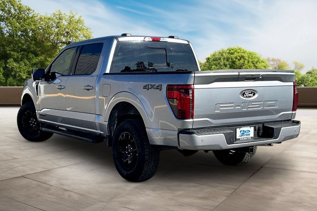 Used 2025 Ford F150 XLT w/ Equipment Group 302A MID AWD/4WD image 11