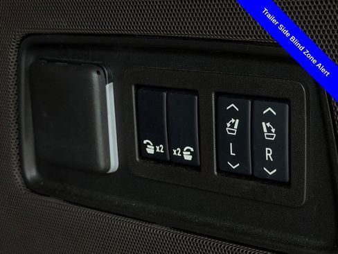 Used 2024 Cadillac Escalade ESV Sport w/ Touring Package image 27