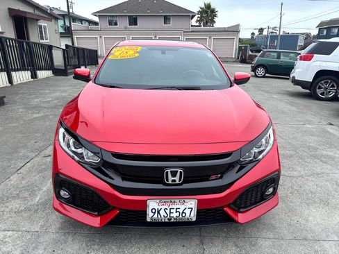 Used 2018 Honda Civic Si image 2