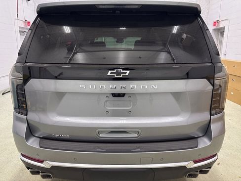 New 2026 Chevrolet Suburban High Country AWD/4WD image 5