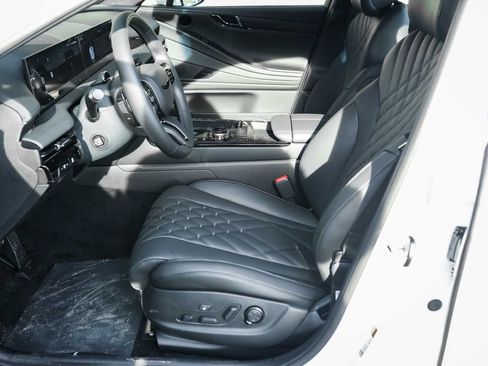 New 2026 Genesis G80 3.5T Prestige image 14