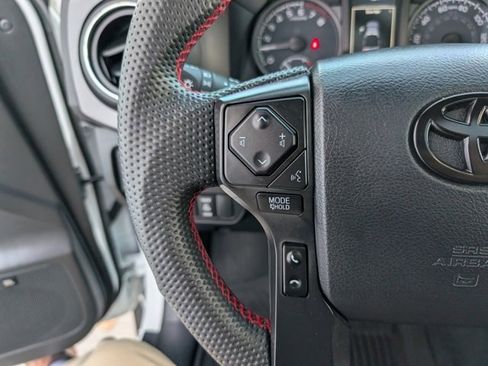 Used 2023 Toyota Tacoma TRD Off-Road image 14