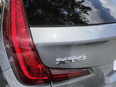 Used 2024 Cadillac XT4 Premium Luxury FWD image 10