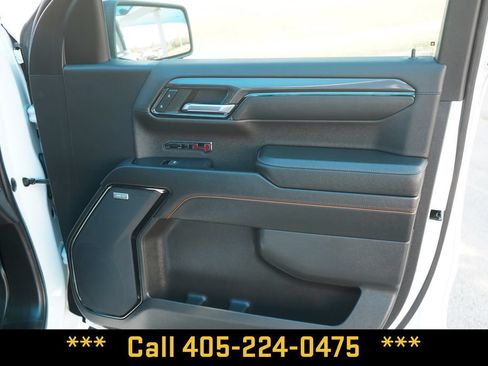 Used 2024 GMC Sierra 1500 AT4 w/ Technology Package AWD/4WD image 23