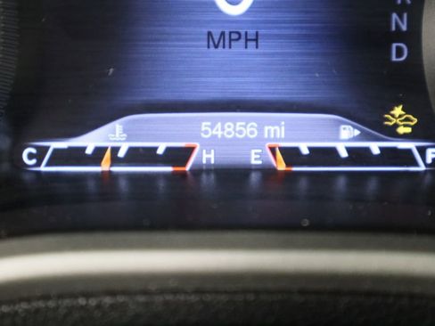 Used 2016 Jeep Cherokee Limited w/ Luxury Group image 34