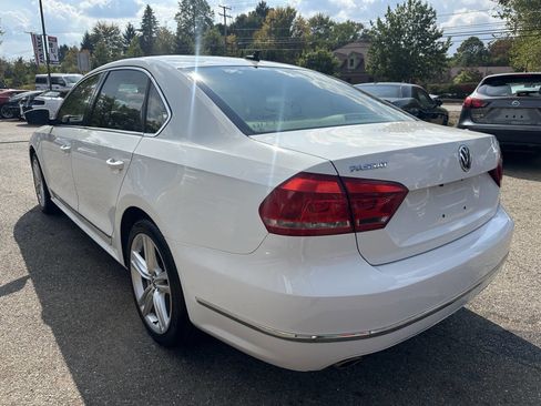 Used 2014 Volkswagen Passat TDI SE image 4