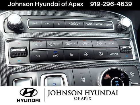 Certified 2023 Hyundai Santa Fe SEL AWD/4WD image 18