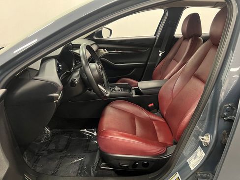 Used 2023 MAZDA MAZDA3 s image 12