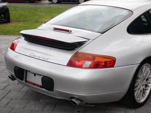 Used 1999 Porsche 911 Carrera RWD image 16