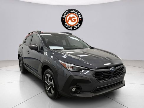 Used 2025 Subaru Crosstrek 2.0i Premium AWD/4WD image 1