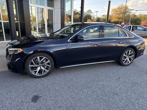 New 2026 Mercedes-Benz E 350 Sedan image 3