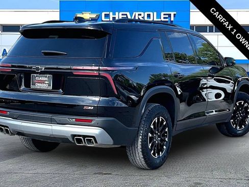 Used 2024 Chevrolet Traverse Z71 w/ Enhanced Driving Package AWD/4WD image 19