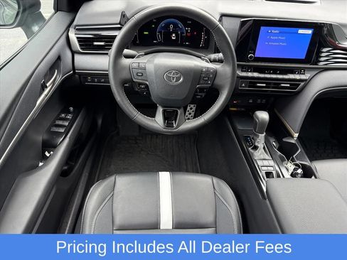 Used 2025 Toyota Camry SE w/ Convenience Package AWD/4WD image 22