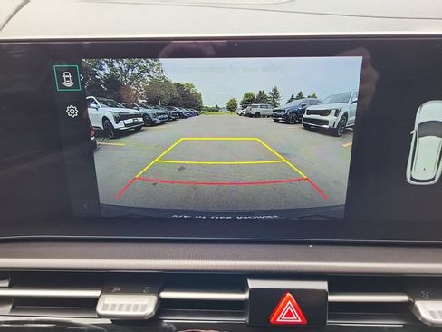 Certified 2026 Kia Sportage EX FWD image 22