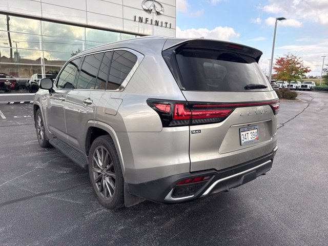 Used 2024 Lexus LX 600 F Sport AWD/4WD image 8