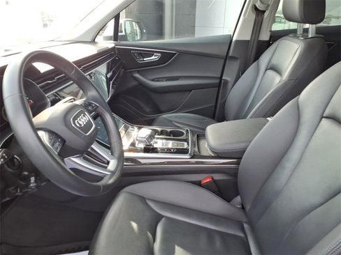 Used 2023 Audi Q7 2.0T Premium image 14