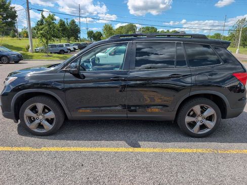Used 2020 Honda Passport Touring image 2