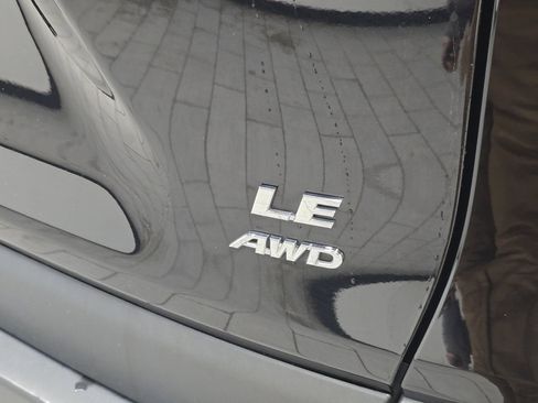 Certified 2024 Toyota RAV4 LE image 16