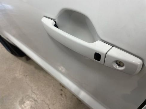 New 2026 Nissan Frontier SV w/ SV Convenience Package image 10