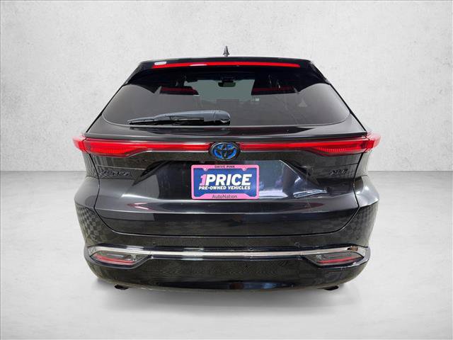 Used 2024 Toyota Venza Nightshade AWD/4WD image 5
