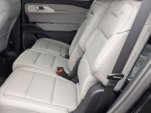 New 2026 Ford Explorer Active w/ Active Comfort Package image 14